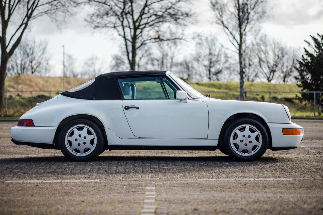 1990 Porsche 964 Carrera 4 - Image 5 of 31