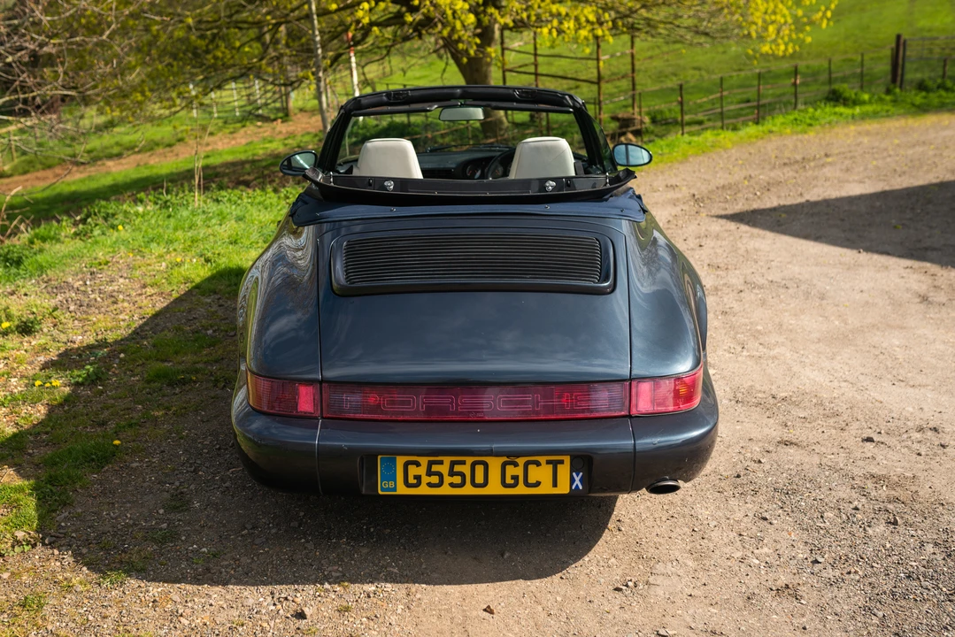 1990 Porsche 964 Carrera 4 - Image 14 of 31