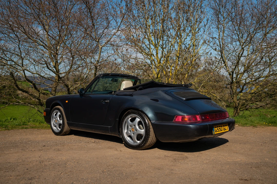 1990 Porsche 964 Carrera 4 - Image 13 of 31