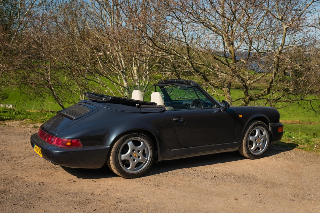 1990 Porsche 964 Carrera 4 - Image 18 of 31