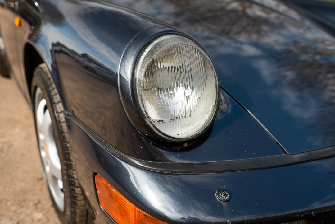1990 Porsche 964 Carrera 4 - Image 28 of 31