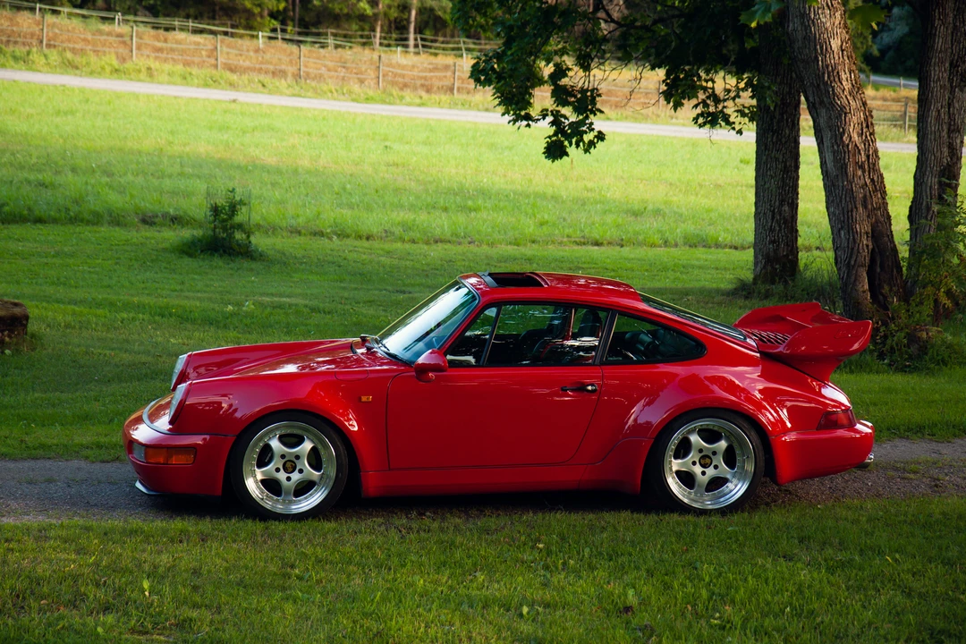 1990 Porsche 964 Carrera 4 - Image 12 of 31