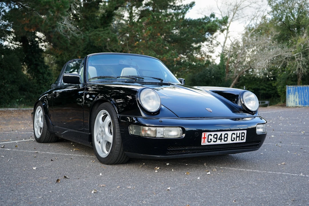 1990 Porsche 964 Carrera 4 - Image 2 of 31