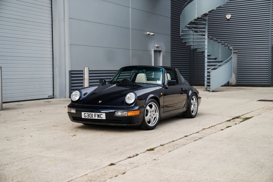 1990 Porsche 964 Carrera 4 - Image 15 of 31