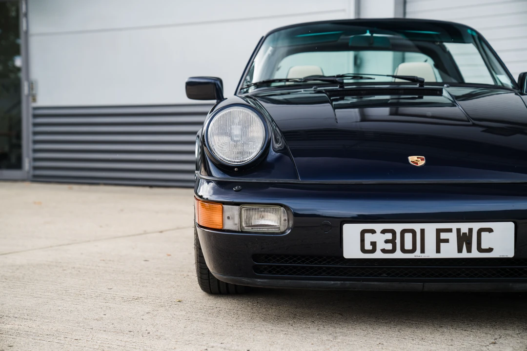 1990 Porsche 964 Carrera 4 - Image 25 of 31