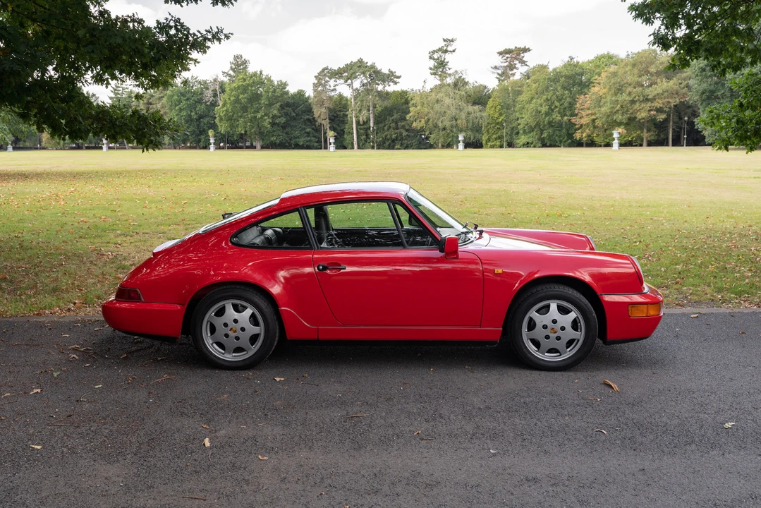 1990 Porsche 964 Carrera 4 - Image 12 of 31