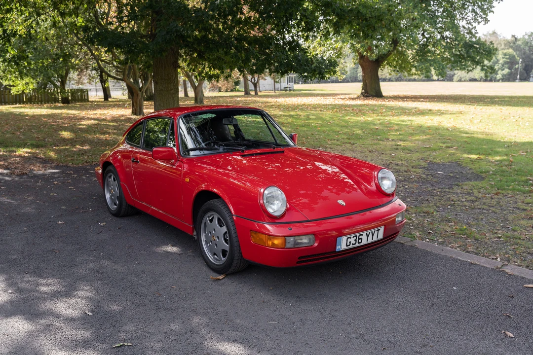 1990 Porsche 964 Carrera 4 - Image 11 of 31