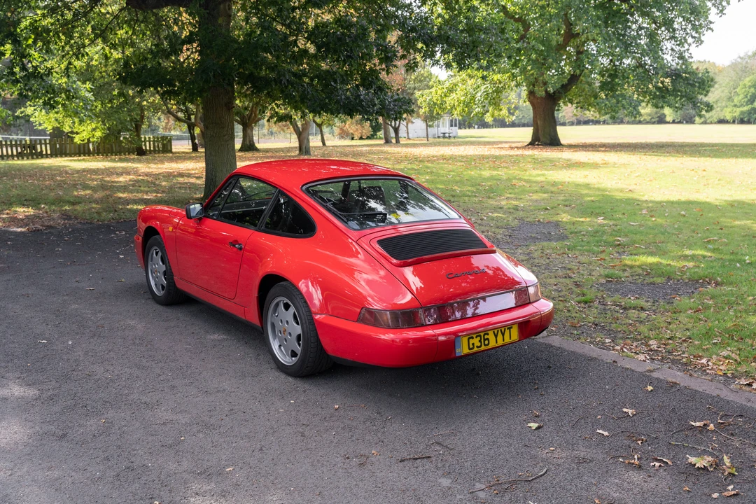 1990 Porsche 964 Carrera 4 - Image 15 of 31