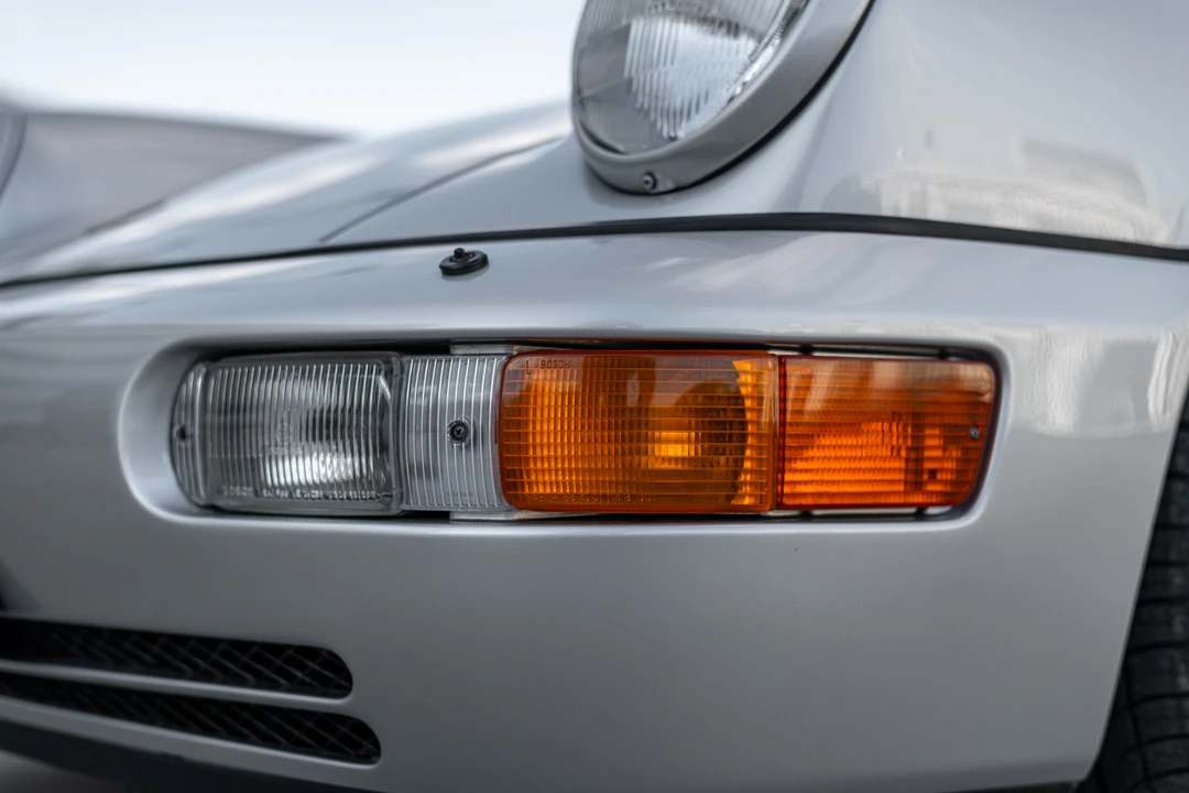 1990 Porsche 964 Carrera 4 - Image 27 of 31