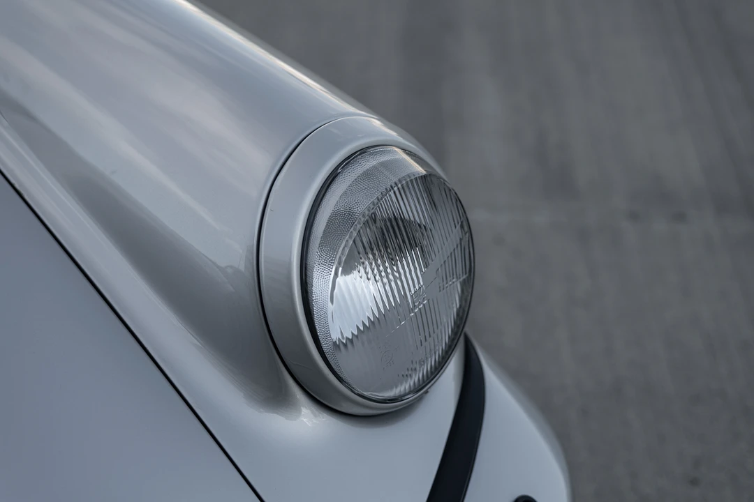 1990 Porsche 964 Carrera 4 - Image 31 of 31