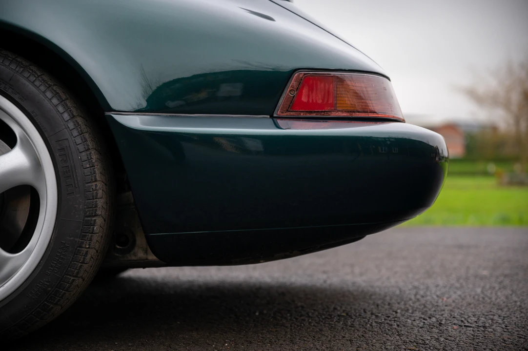 1990 Porsche 964 Carrera 4 - Image 21 of 31