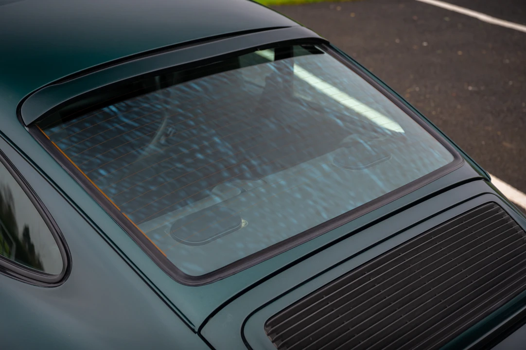 1990 Porsche 964 Carrera 4 - Image 23 of 31