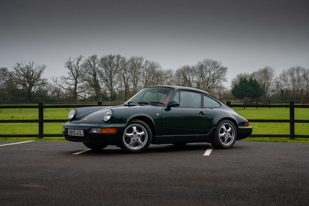 1990 Porsche 964 Carrera 4 - Image 4 of 31