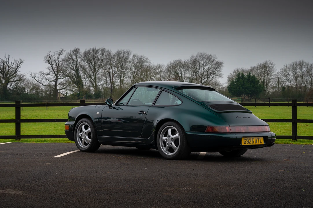 1990 Porsche 964 Carrera 4 - Image 13 of 31