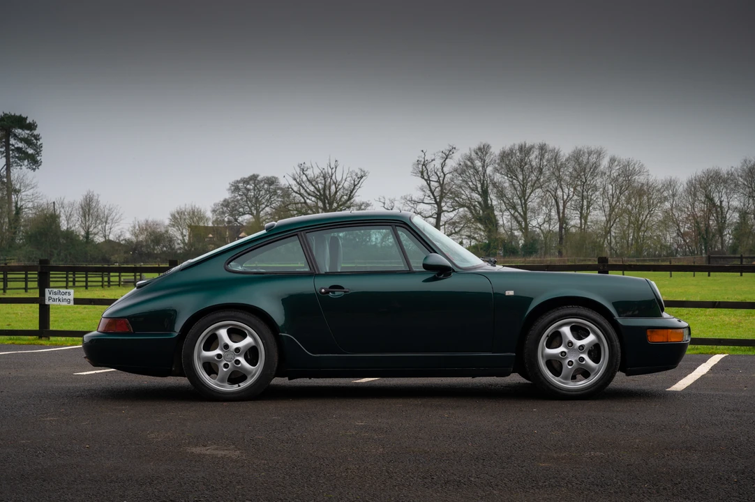 1990 Porsche 964 Carrera 4 - Image 8 of 31