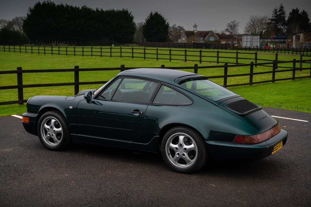 1990 Porsche 964 Carrera 4 - Image 12 of 31