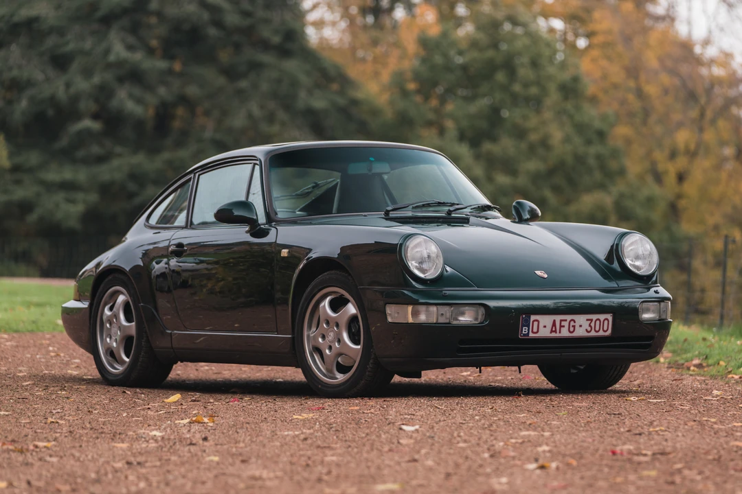 1990 Porsche 964 Carrera 4 - Image 2 of 31