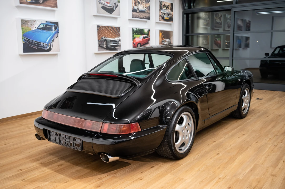 1990 Porsche 964 Carrera 4 - Image 5 of 31