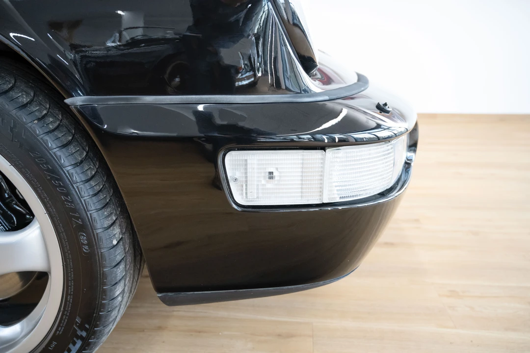 1990 Porsche 964 Carrera 4 - Image 17 of 31