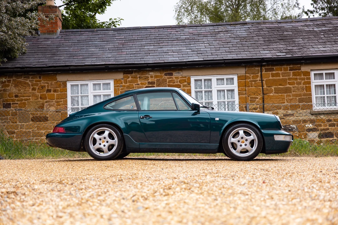 1990 Porsche 964 Carrera 4 - Image 7 of 31