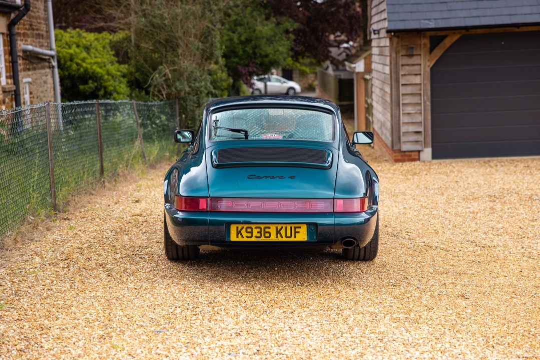 1990 Porsche 964 Carrera 4 - Image 10 of 31