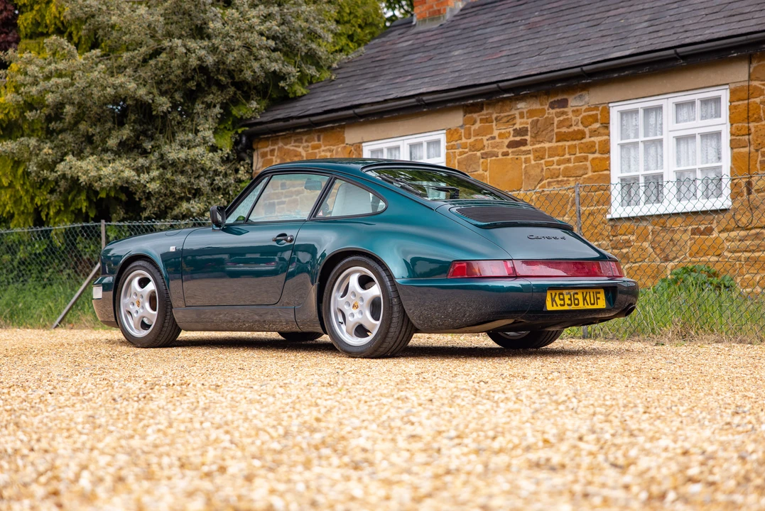1990 Porsche 964 Carrera 4 - Image 19 of 31