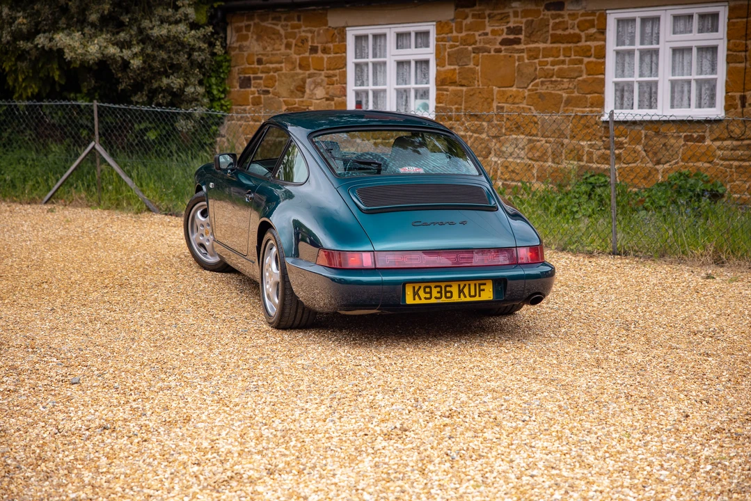 1990 Porsche 964 Carrera 4 - Image 23 of 31