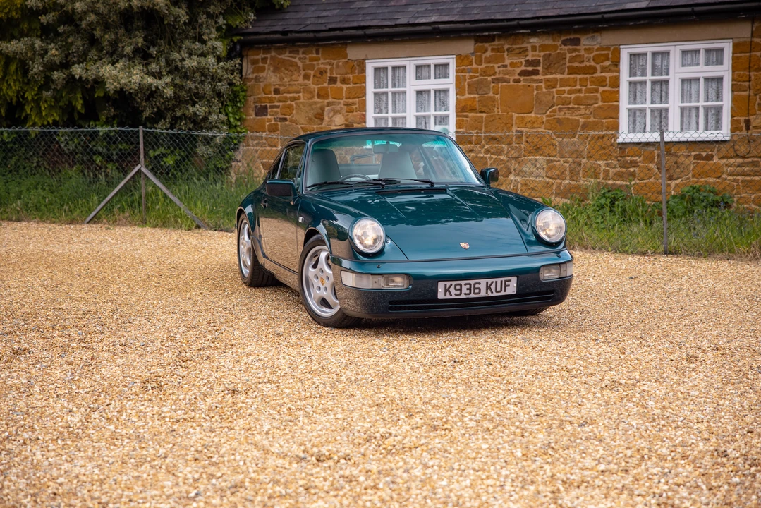 1990 Porsche 964 Carrera 4 - Image 24 of 31