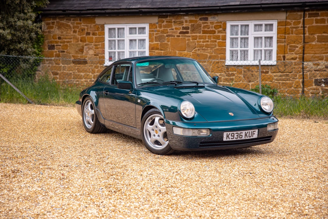 1990 Porsche 964 Carrera 4 - Image 26 of 31