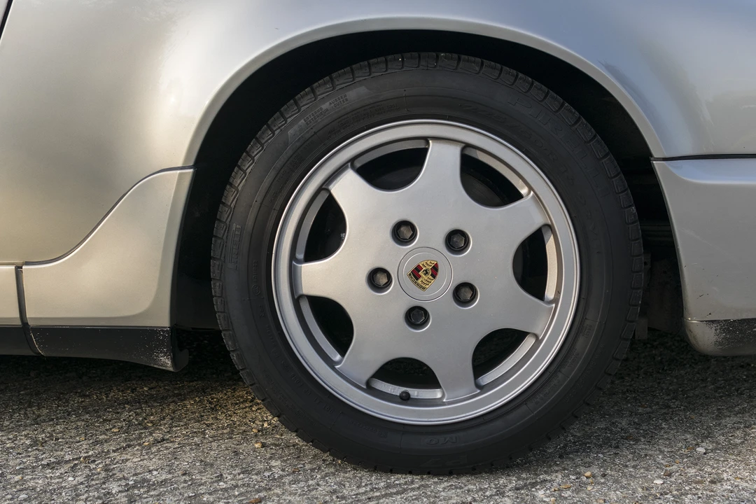 1990 Porsche 964 Carrera - Image 18 of 31