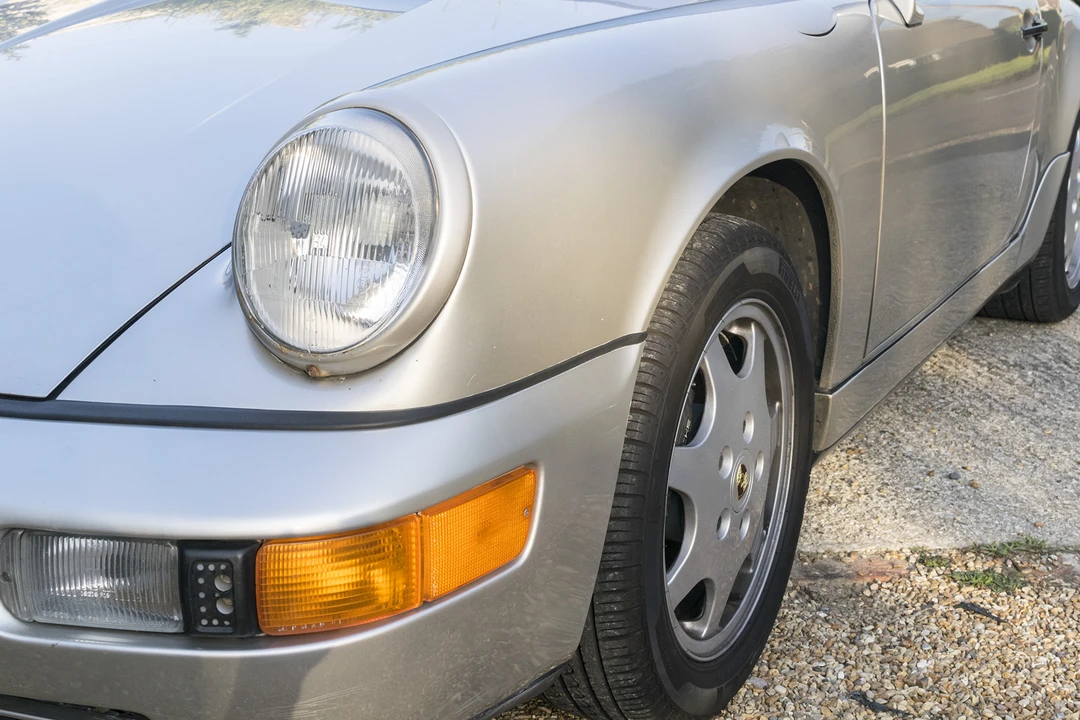 1990 Porsche 964 Carrera - Image 29 of 31