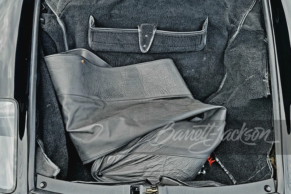 1990 Porsche 964 Carrera 4 - Image 6 of 21