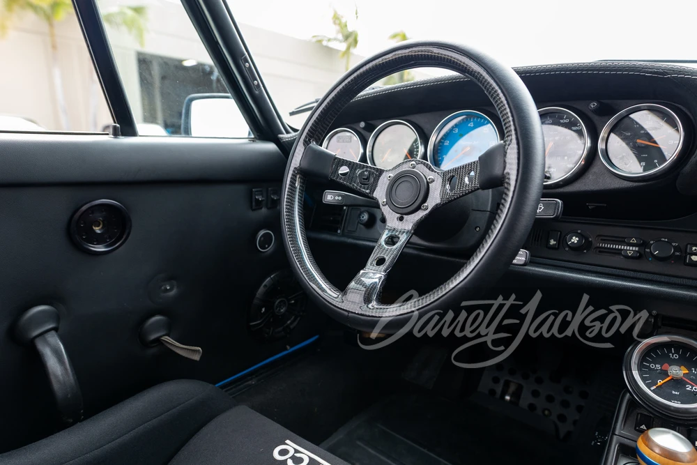 1990 Porsche 964 Carrera 4 - Image 13 of 31
