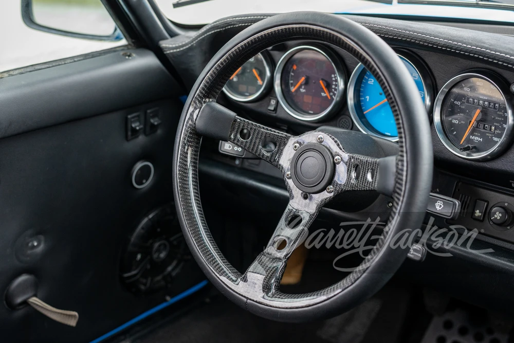 1990 Porsche 964 Carrera 4 - Image 17 of 31