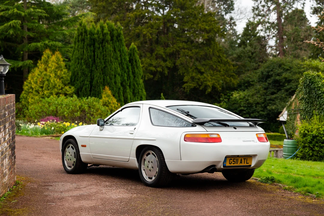 1990 Porsche 928 S4 - Image 6 of 31
