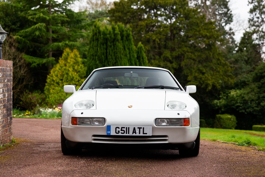 1990 Porsche 928 S4 - Image 18 of 31
