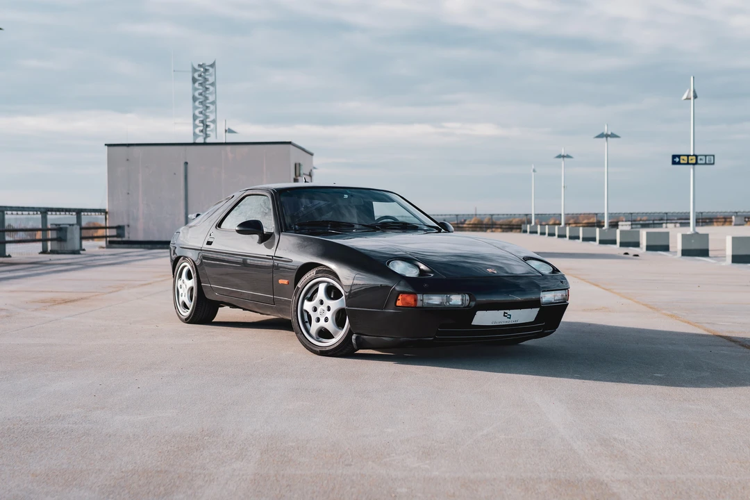 1990 Porsche 928 S4 - Image 10 of 31