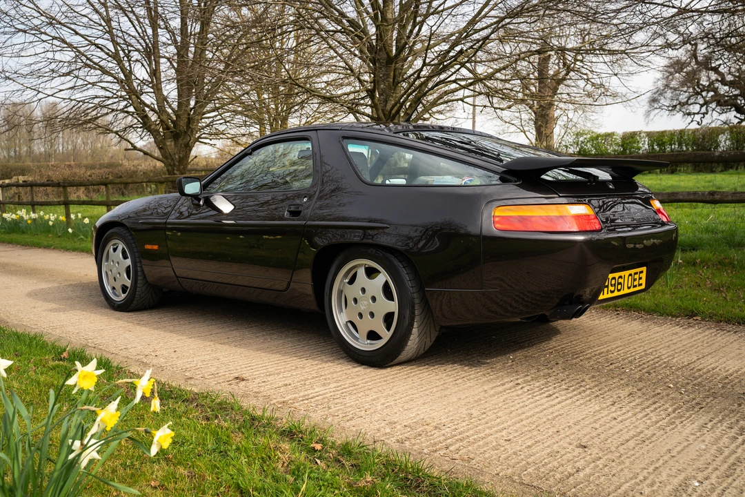 1990 Porsche 928 S4 - Image 16 of 31