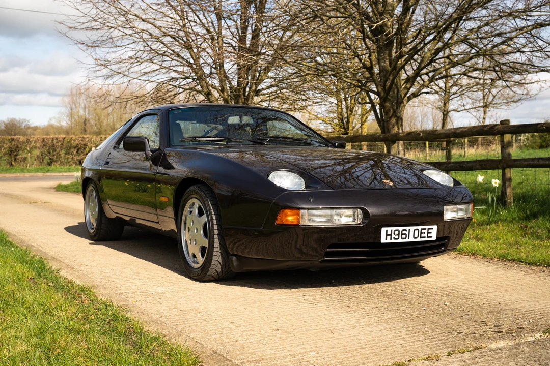 1990 Porsche 928 S4 - Image 5 of 31