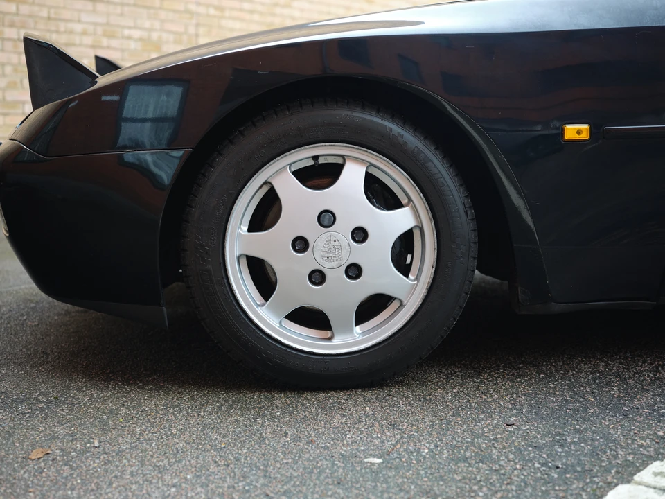 1990 Porsche 944 S2 - Image 13 of 31