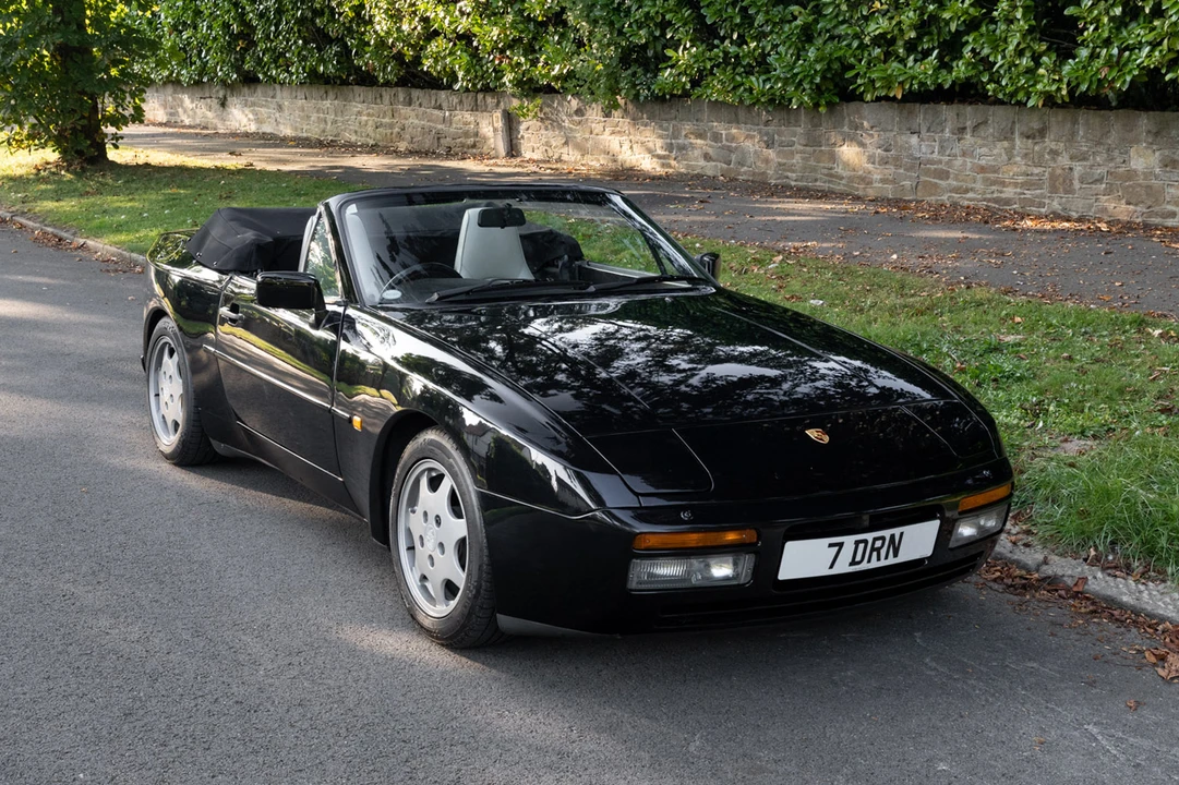 1990 Porsche 944 S2 - Image 2 of 31
