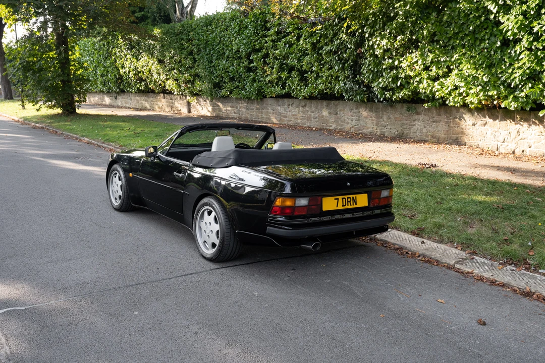 1990 Porsche 944 S2 - Image 9 of 31