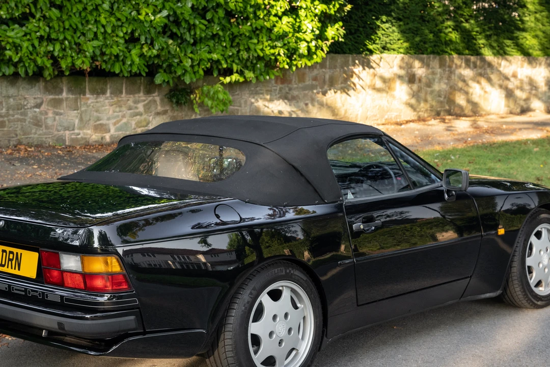 1990 Porsche 944 S2 - Image 22 of 31