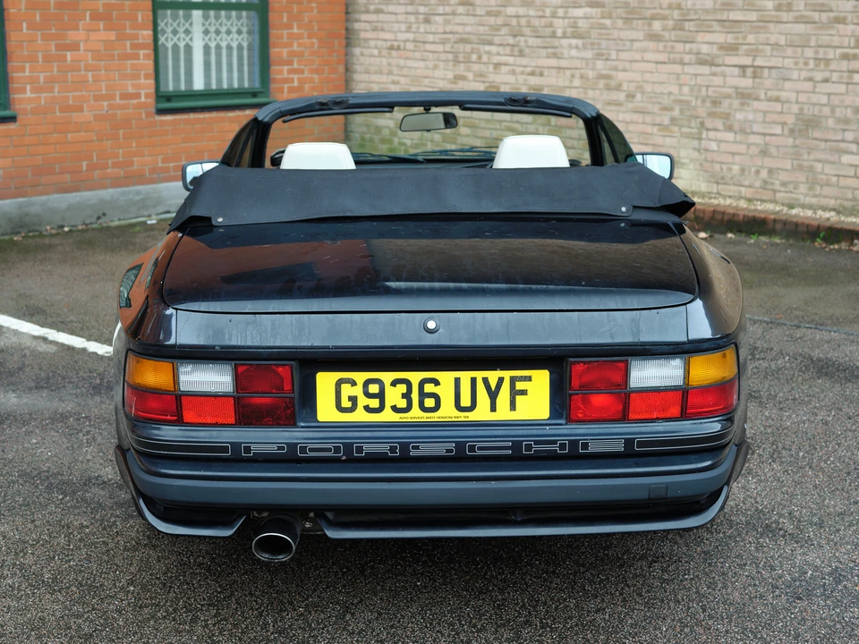 1990 Porsche 944 S2 - Image 5 of 31