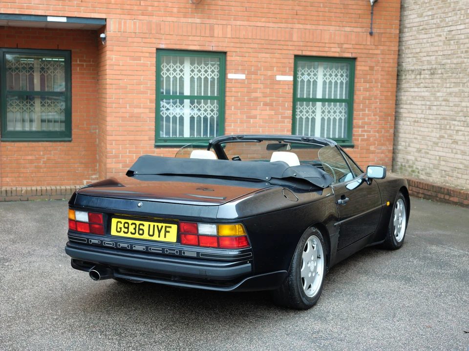 1990 Porsche 944 S2 - Image 20 of 31