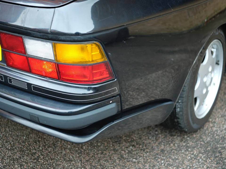 1990 Porsche 944 S2 - Image 24 of 31