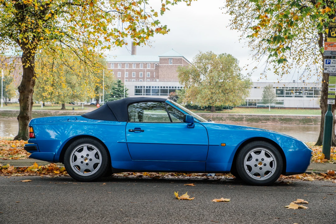 1990 Porsche 944 S2 - Image 5 of 31