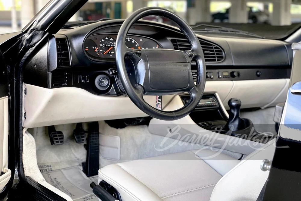 1990 Porsche 944 S2 - Image 5 of 21