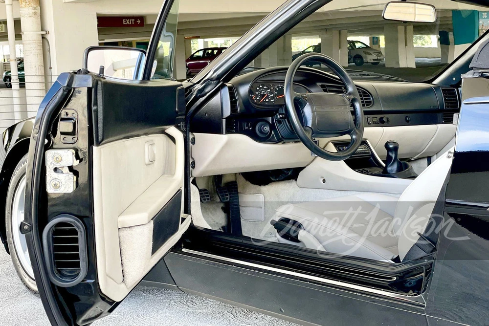 1990 Porsche 944 S2 - Image 6 of 21
