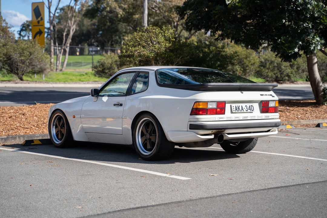 1990 Porsche 944 S2 - Image 5 of 31